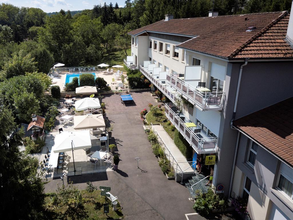 Logis Hotel Maison Carree Restaurant O Carre Dart Méréville Εξωτερικό φωτογραφία